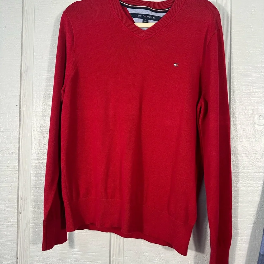 Tommy Hilfiger Red Men's  Sweater Size Medium EUC